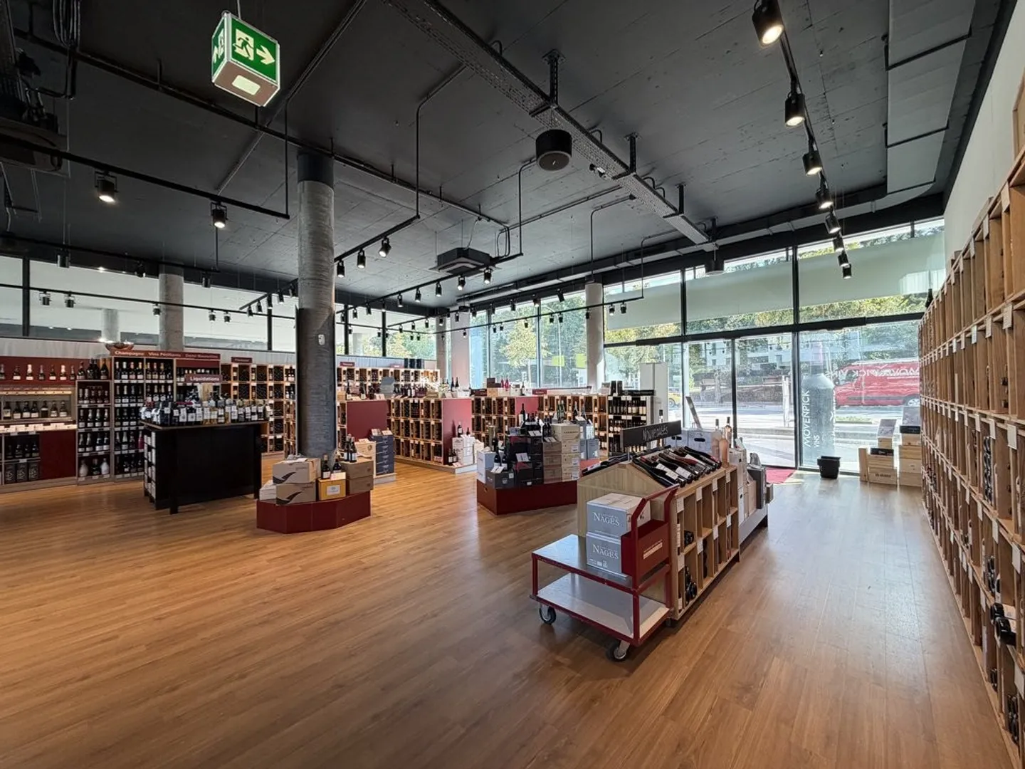 Beautiful commercial space for rent in Fribourg! - Photo 4 of 7