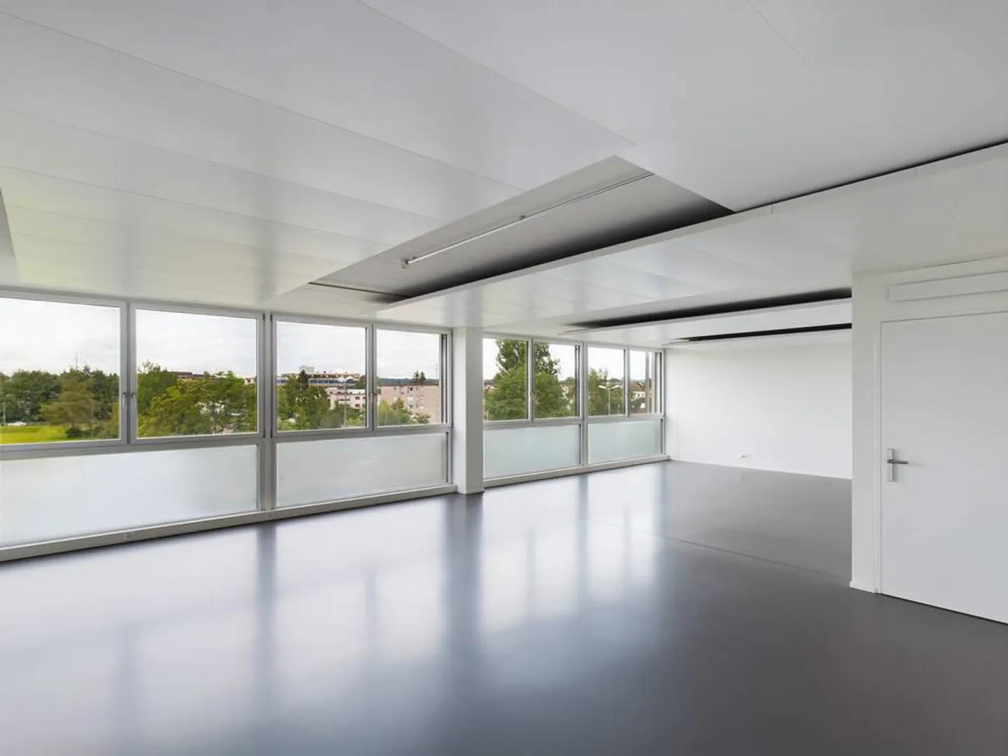 Modernes Büro in Dübendorf - Foto 6 von 11