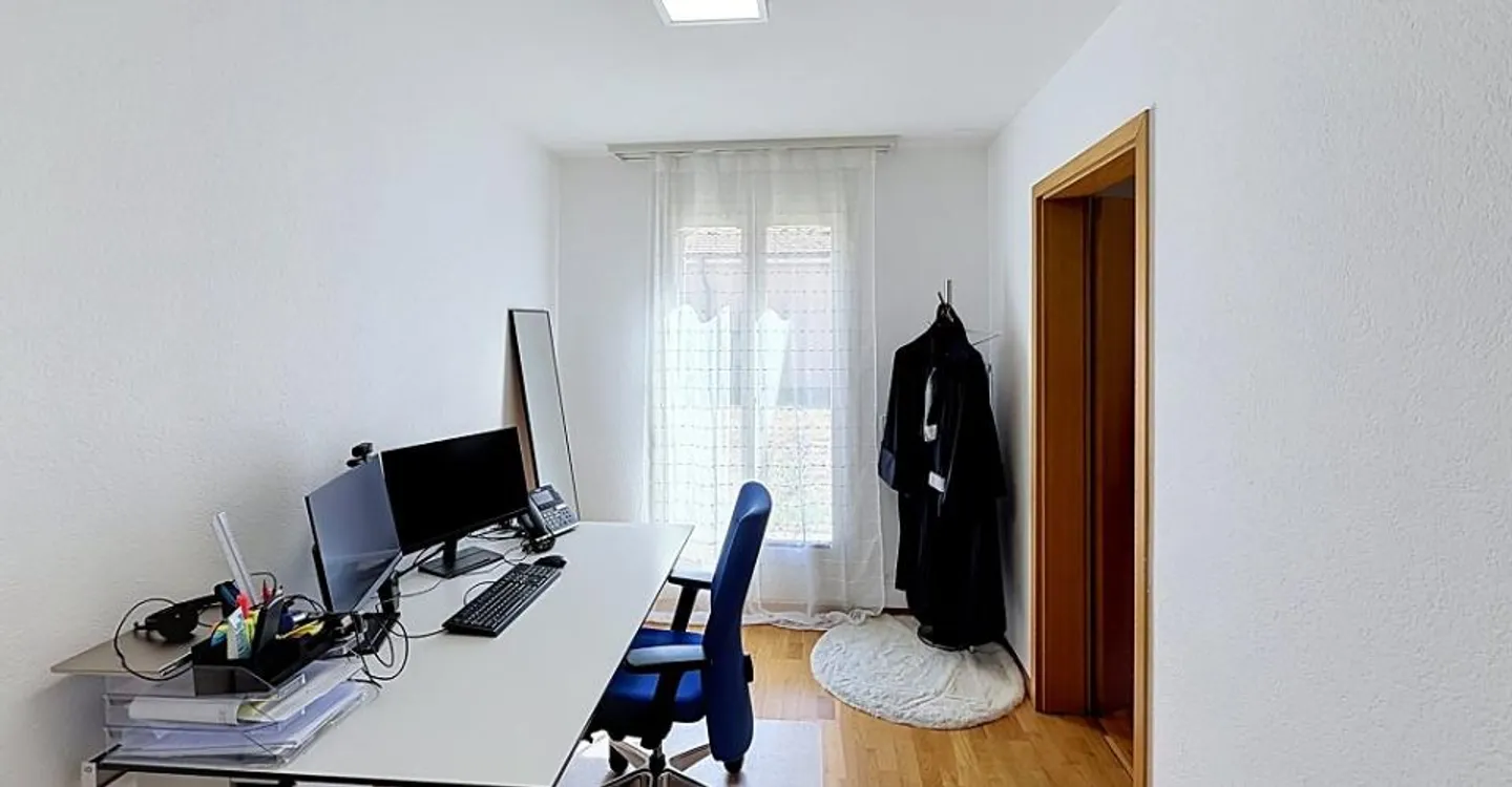 Bureau lumineux à Payerne - Photo 5 sur 13