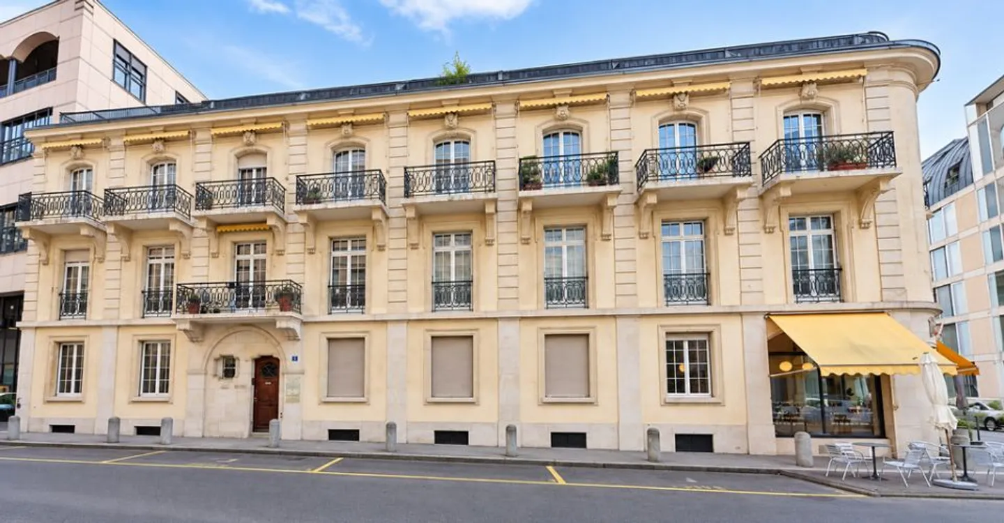 SURFACE COMMERCIALE DE 124M2 AU COEUR DE LA RUE BEAU SEJOUR - Foto 11 di 11