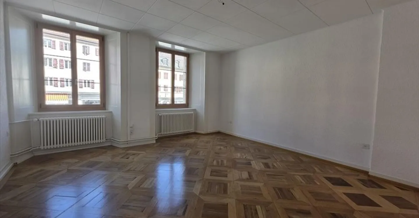1ST NET RENT OFFERED - SPACE FOR SMALL BUSINESS - Photo 8 of 8