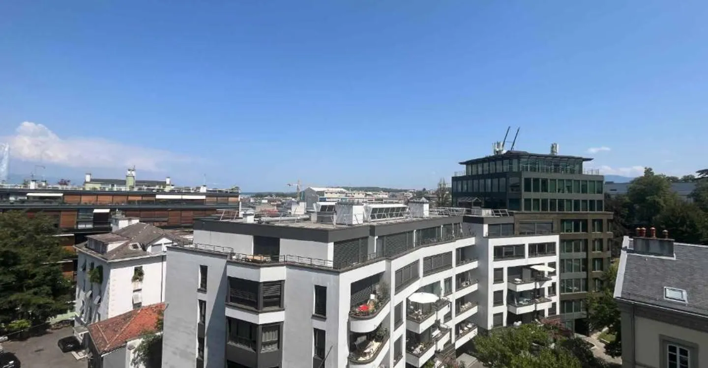 Bureaux 367m2 - Centre-Ville - courte durée - Photo 3 of 10