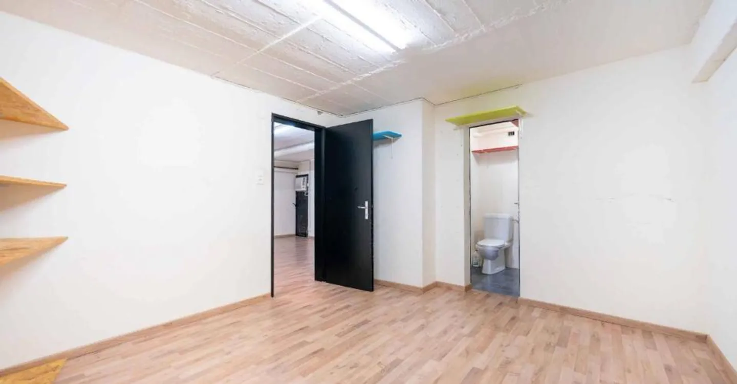 Espace Commercial au Centre-Ville - Photo 6 sur 8
