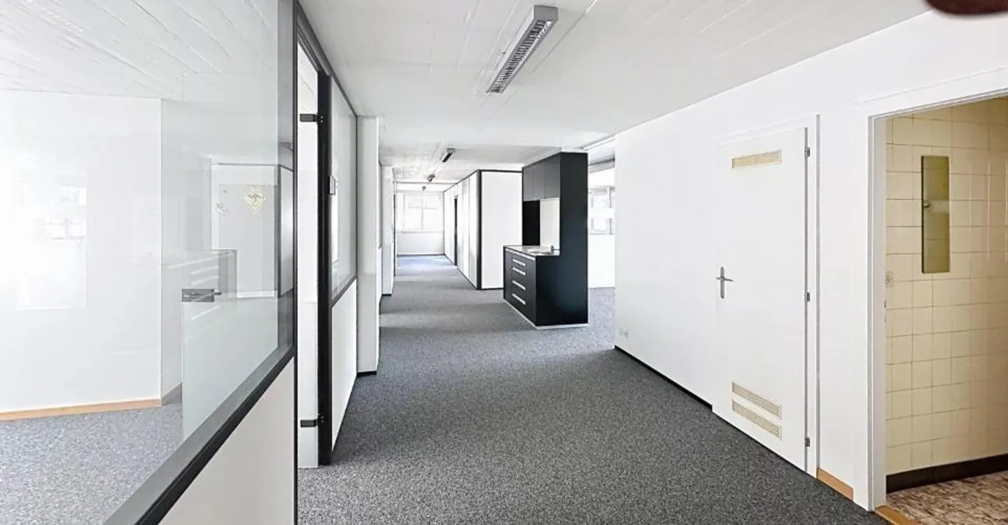 Administrative Fläche zu übernehmen? 230 m² in Ecublens - Foto 6 von 8