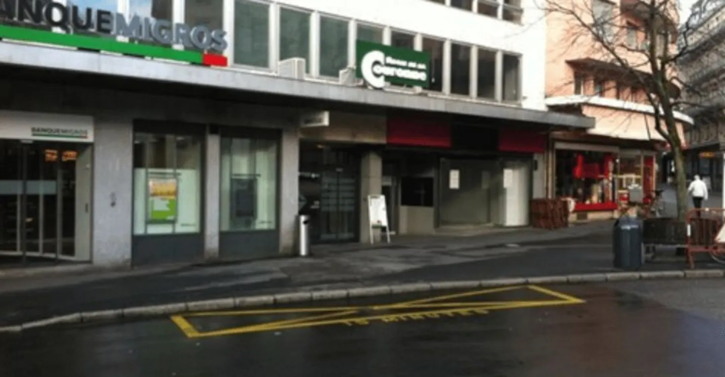 Montreux - Grand-rue 40 - Local de 270 m2 au 1er étage - Foto 2 di 3
