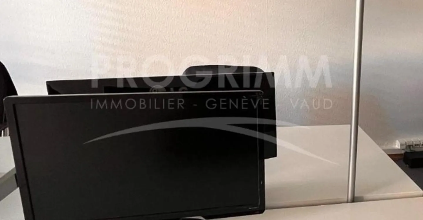 Quartiere delle banche - 1 posizione di broker indipendente (immobiliare, assicurazioni,...) - Foto 2 di 2