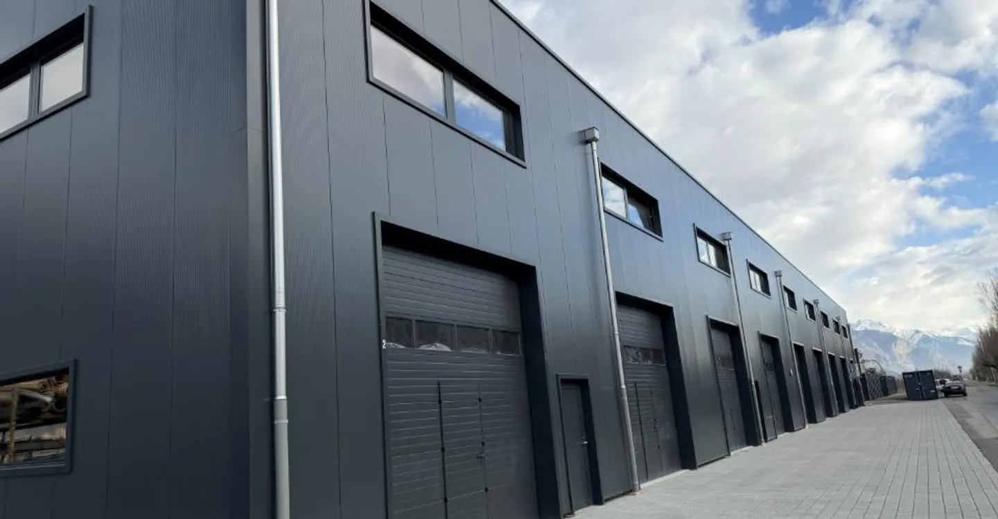 Werkstatt zur Miete in Fully - Foto 1 von 7