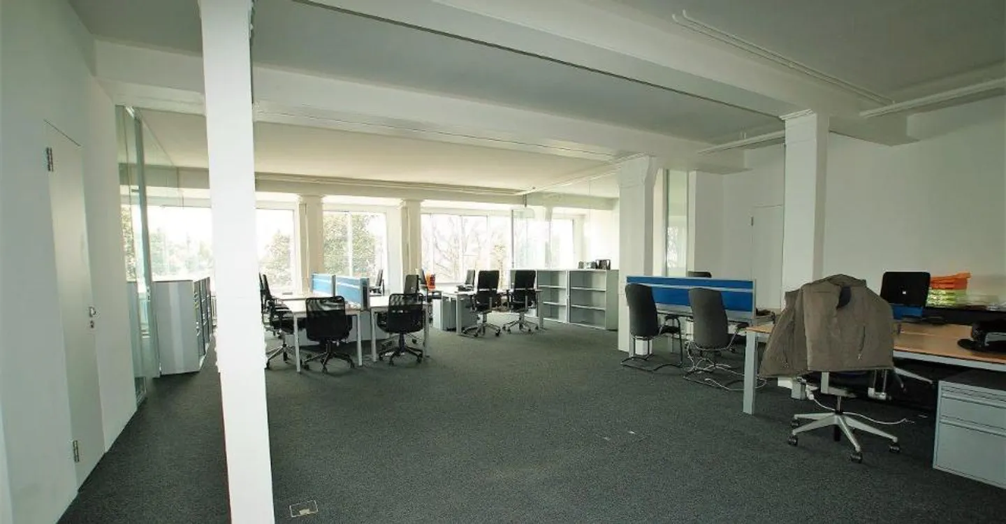 Montreux - Grand-rue 40 - Locale di 270 m2 al 1° piano - Foto 5 di 5