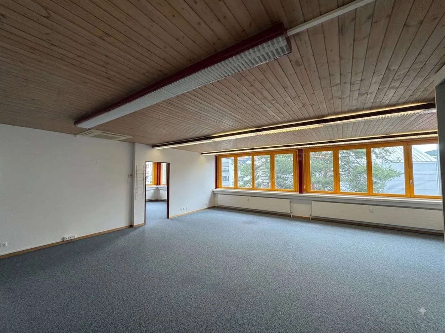 Moderne Bürofläche in Münsingen - Foto 4 von 11
