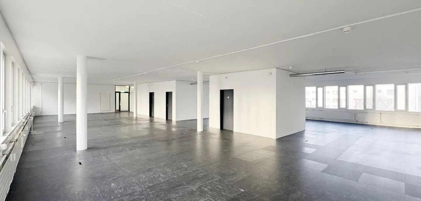 306m² - Offene und helle Bürofläche in Zollikofen - Foto 8 von 13