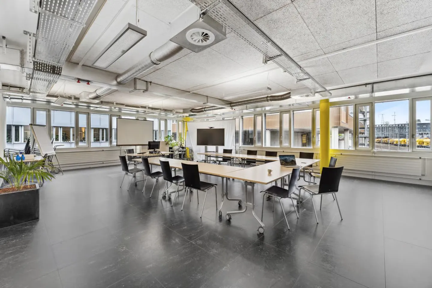 266m² - Moderne Büroräume mitten in Zollikofen - Foto 8 von 13