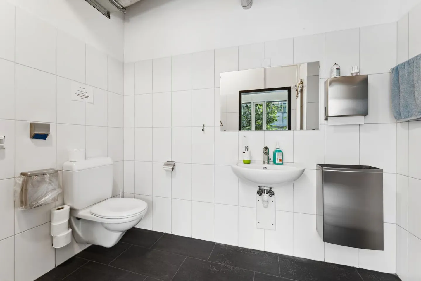 266m² - Moderne Büroräume mitten in Zollikofen - Foto 10 von 13