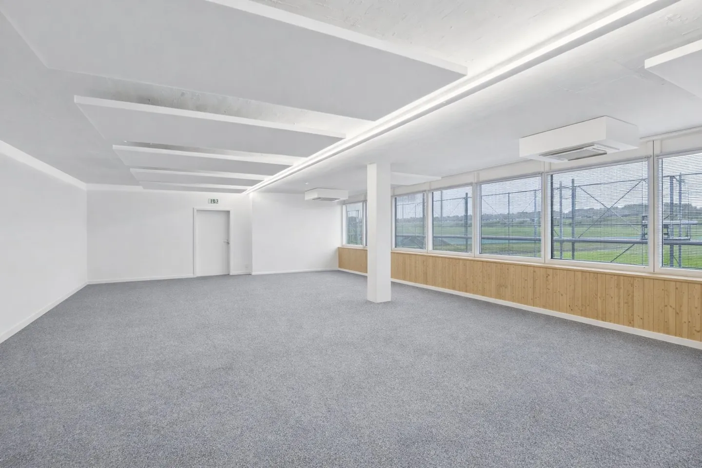 Office space in prime location - Newly renovated and flexible use - Photo 3 of 13
