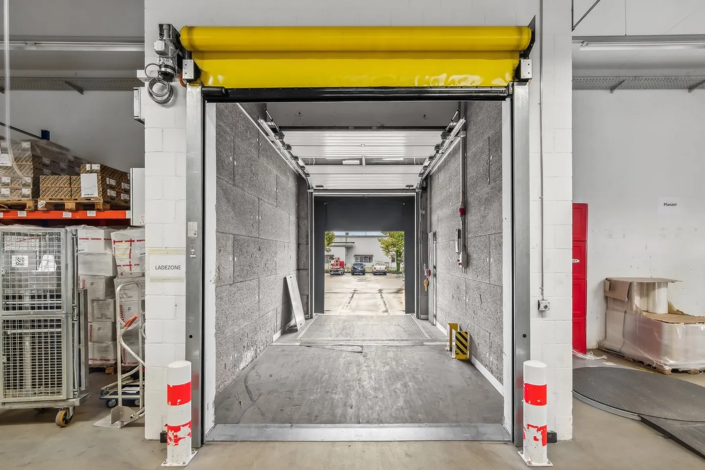 Espace commercial de haute qualité et ventilé à louer à Brugdorf ! - Photo 8 sur 8