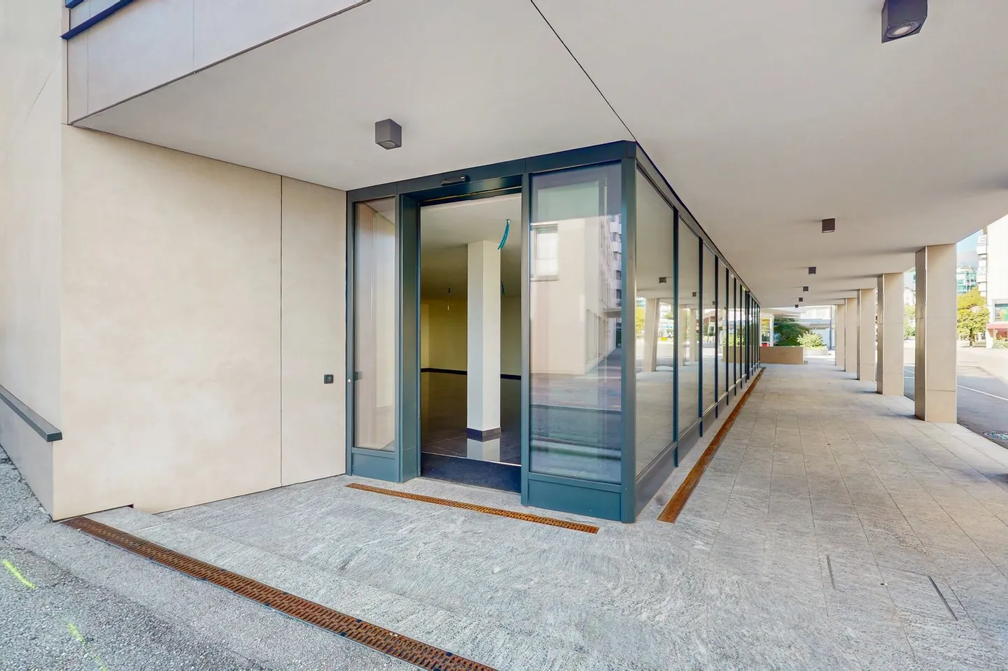 Spazio Commerciale Elegante a Lugano - Foto 7 di 7