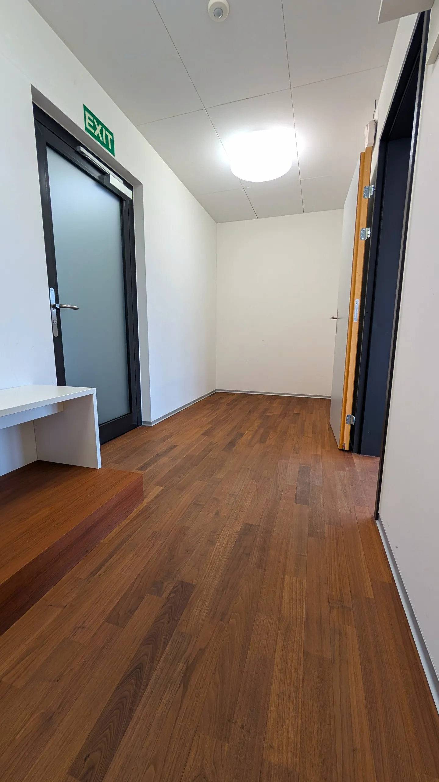Premium Office Space in Baar - Photo 5 of 7