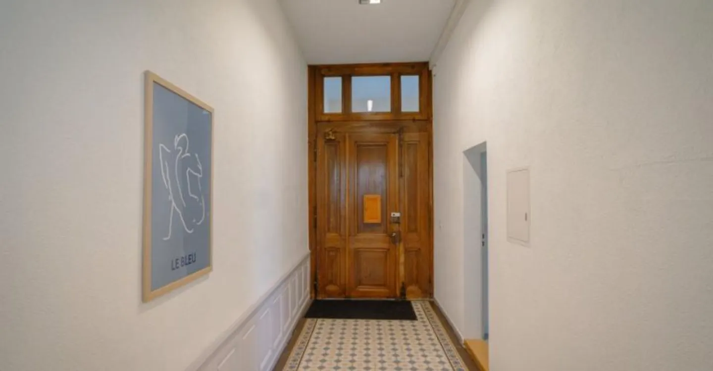 00183 - UFFICI DI ALTO LIVELLO - Superficie di circa 130 m² al piano superiore - Rue du Grenier 18 - La Chaux-de-Fonds - Foto 7 di 8