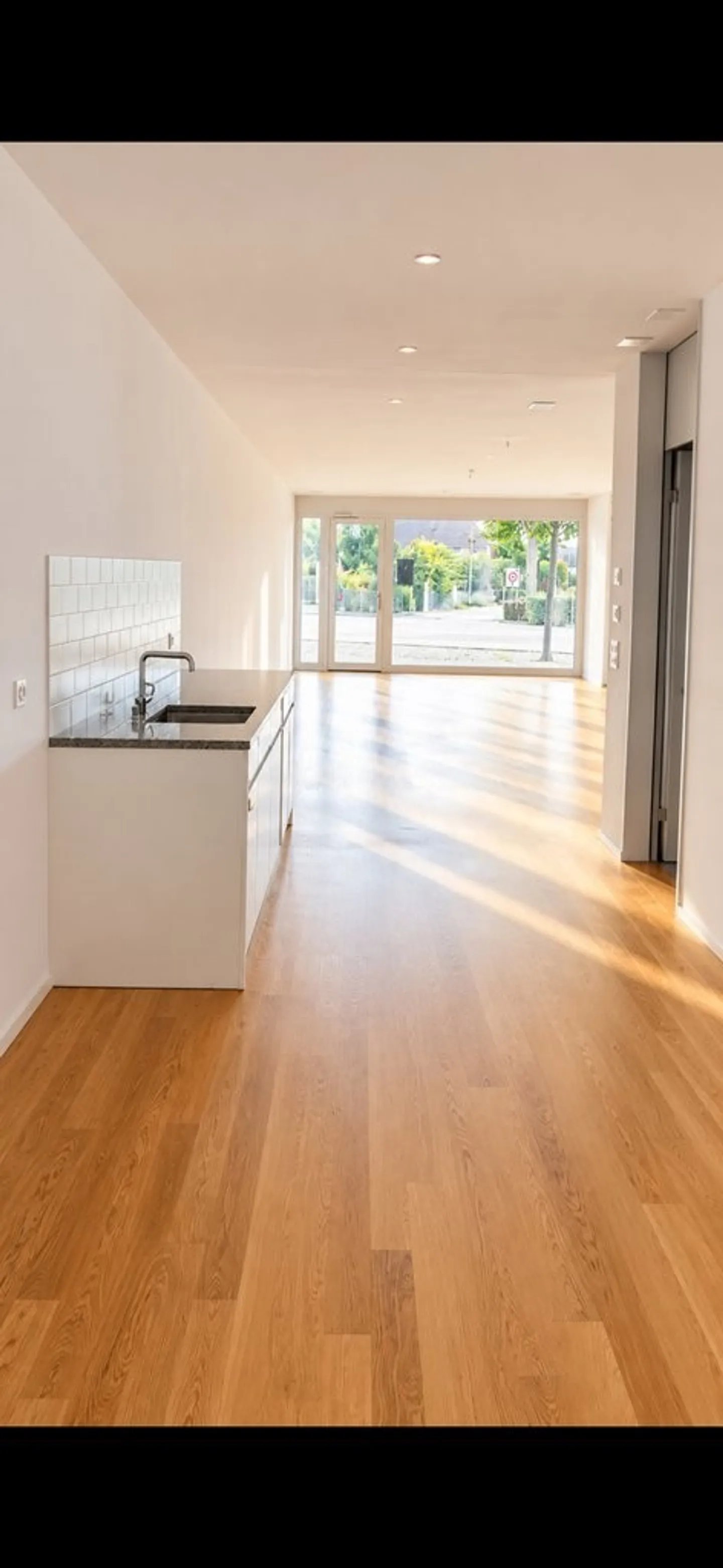 Bright Loft/Studio Space in Romanshorn Near the Lake - Photo 4 of 7