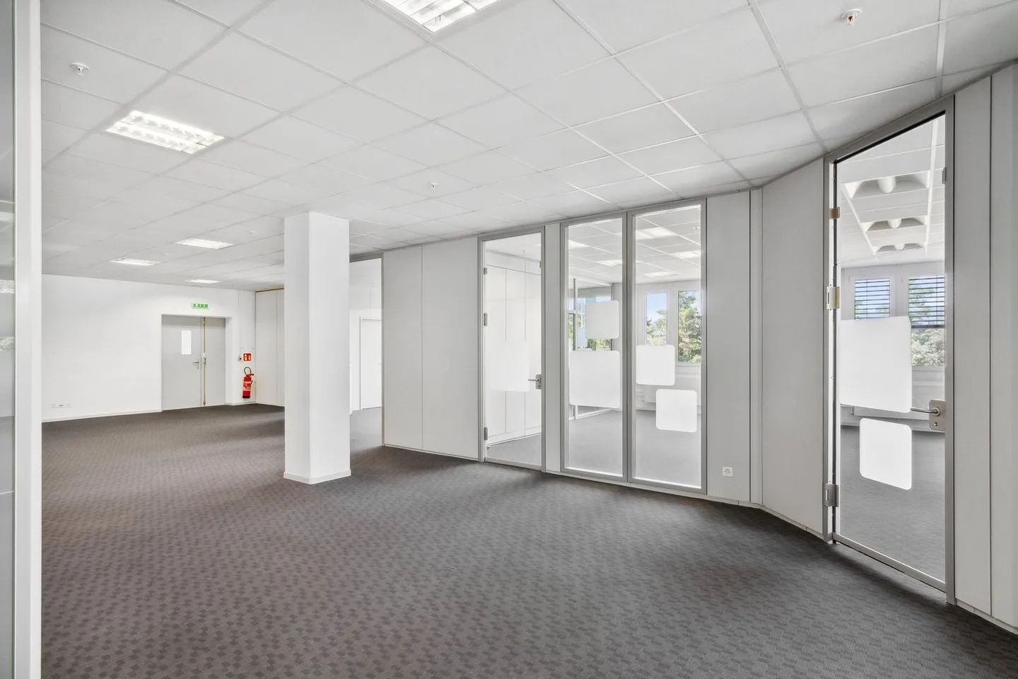 Expanded office space at fair conditions - storage space optionally available - Photo 6 of 11