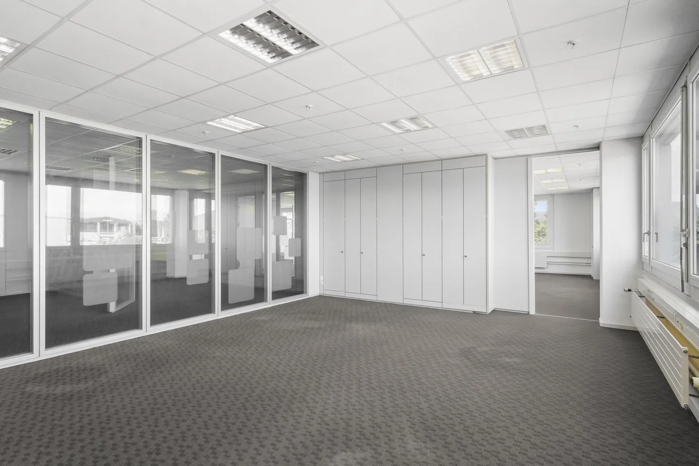 Expanded office space at fair conditions - storage space optionally available - Photo 7 of 11