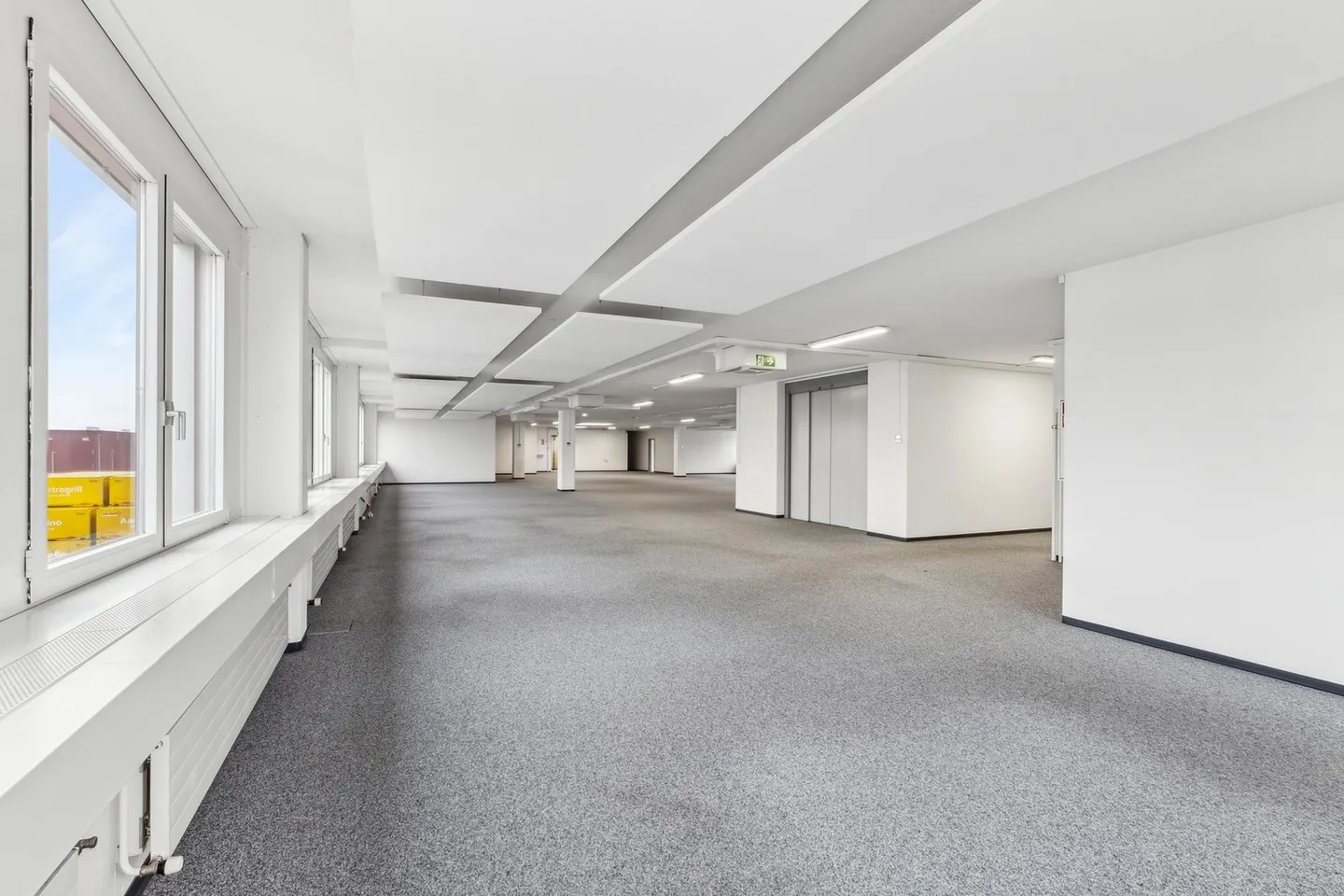 Your new commercial spaces with optimal connections and flexibility! - Photo 5 of 13