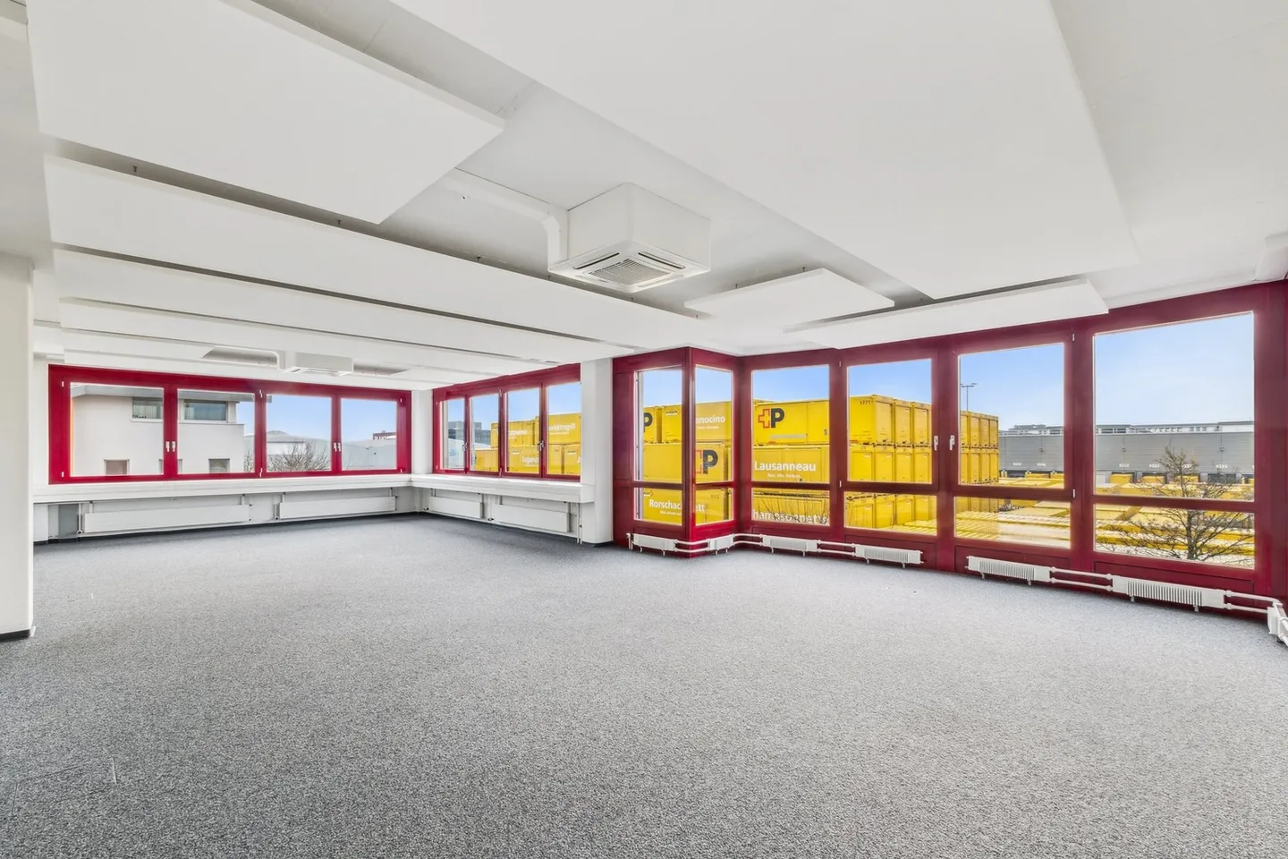 Your new commercial spaces with optimal connections and flexibility! - Photo 6 of 13