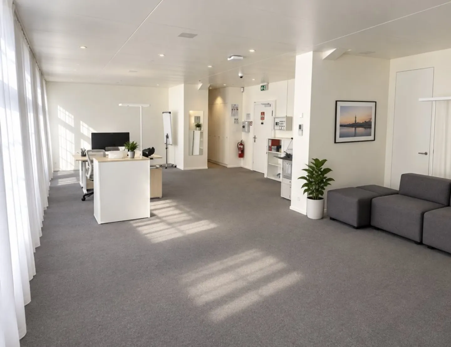 Commercial space in a central location - directly at the Badischer Bahnhof - Photo 2 of 4