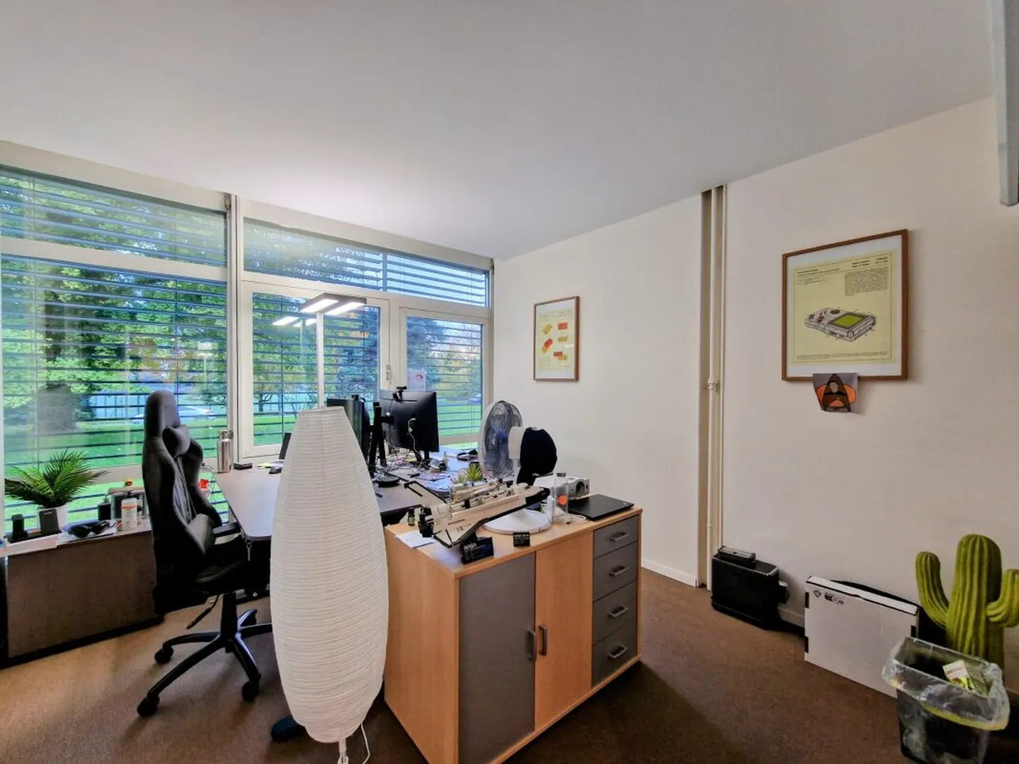 Bureau moderne avec vue sur le lac - Photo 5 sur 7