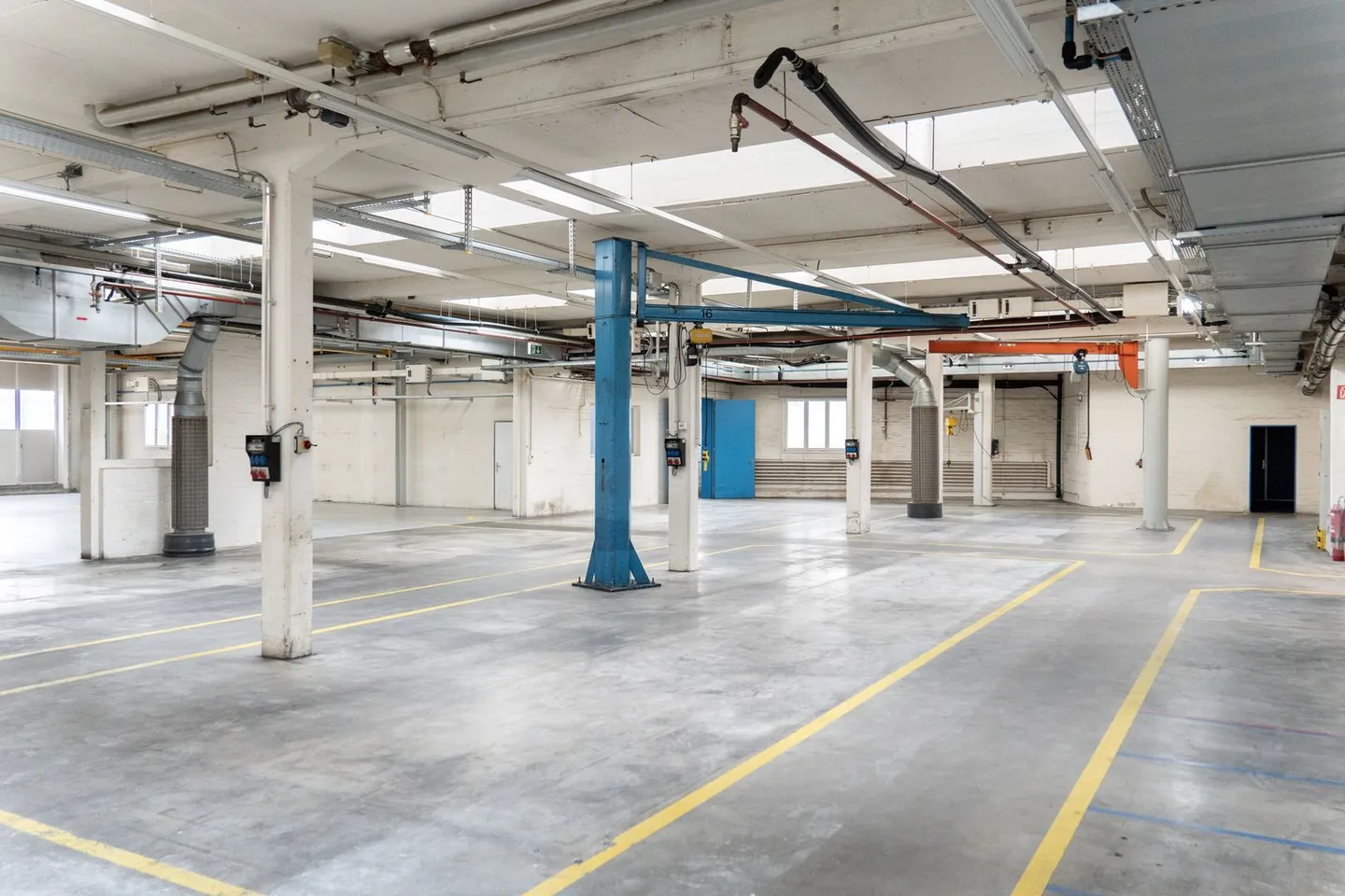 Versatile Storage Space of 801 m² in Rupperswil! - Photo 4 of 9