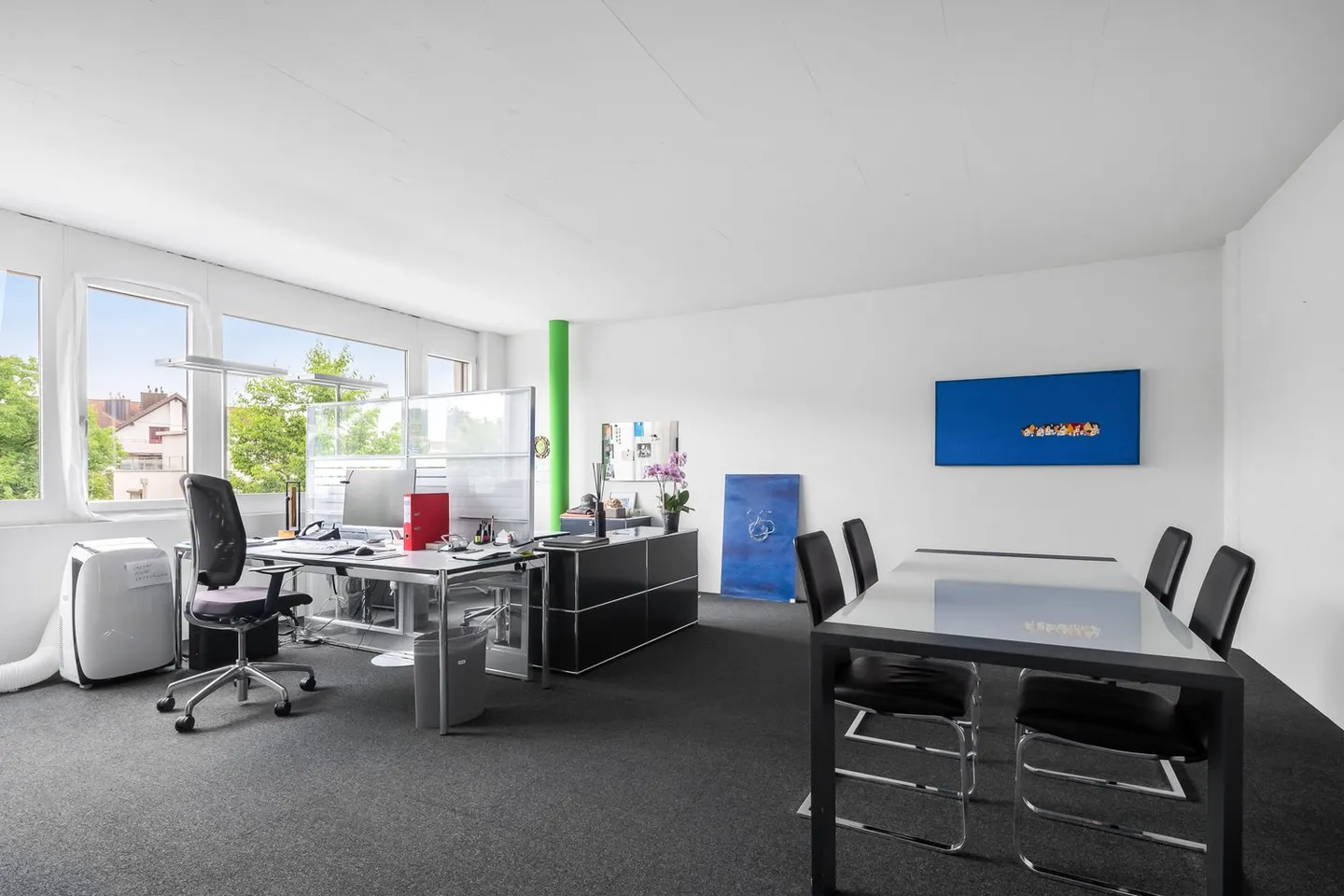 Looking for a successful location? Office space in an exclusive location - Photo 7 of 9