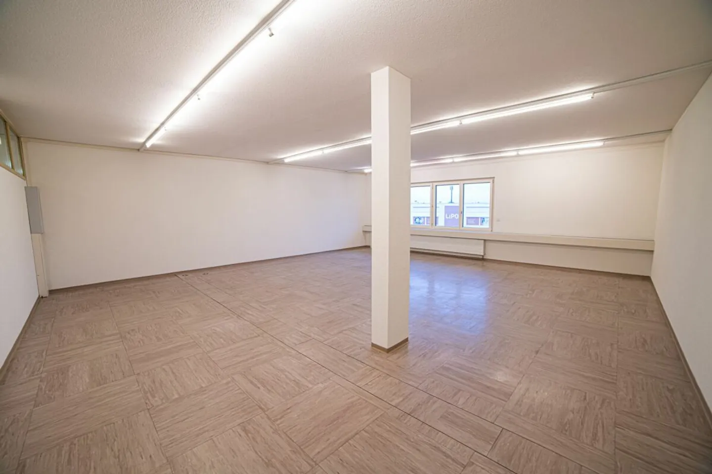 Ideal for Start-Ups | Move in and take off - Photo 6 of 6