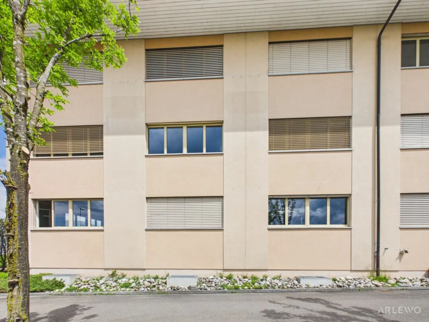 Spazio ufficio con buona accessibilità e possibilità di parcheggio - Foto 4 di 5
