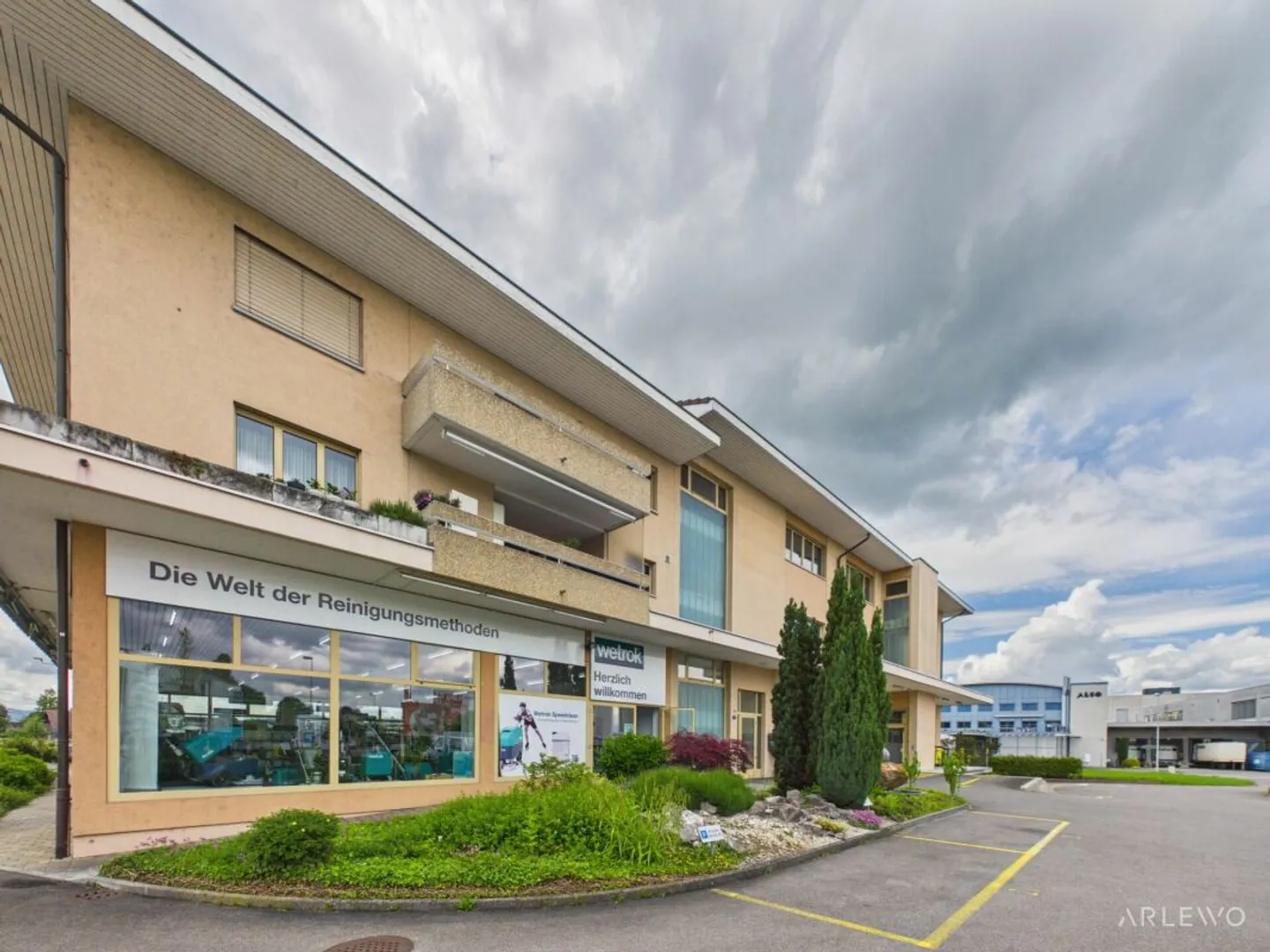 Spazio ufficio con buona accessibilità e possibilità di parcheggio - Foto 2 di 5