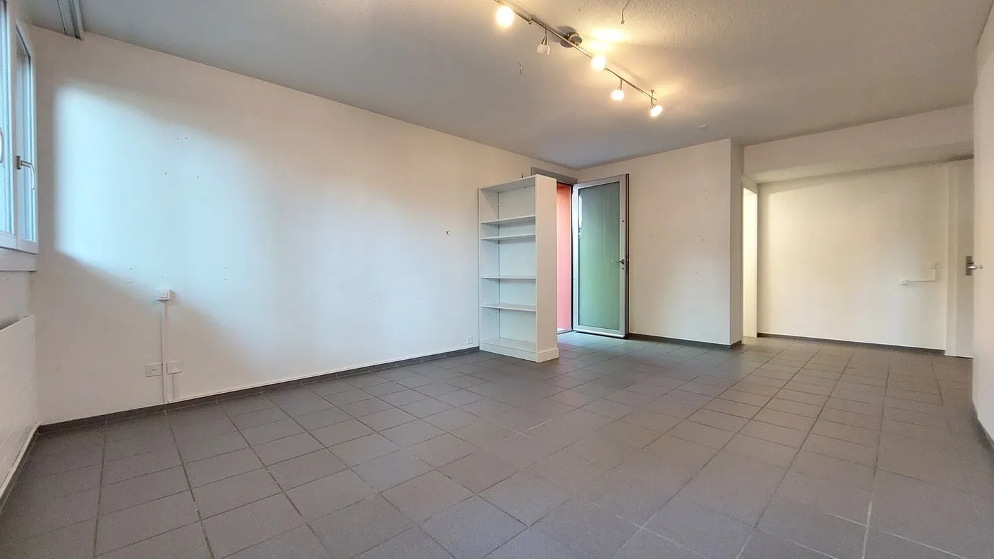Espace commercial de 53 m² au sous-sol - Photo 3 sur 7