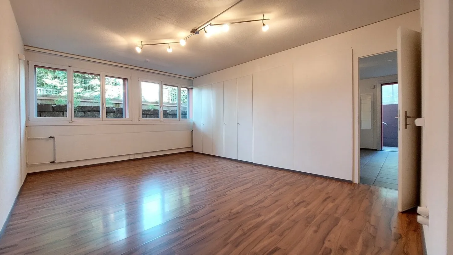 Espace commercial de 53 m² au sous-sol - Photo 4 sur 7