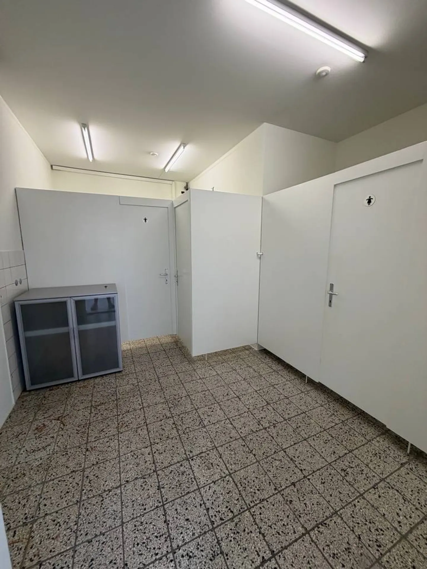 Espace commercial à louer au 1er étage ! - Photo 4 sur 5