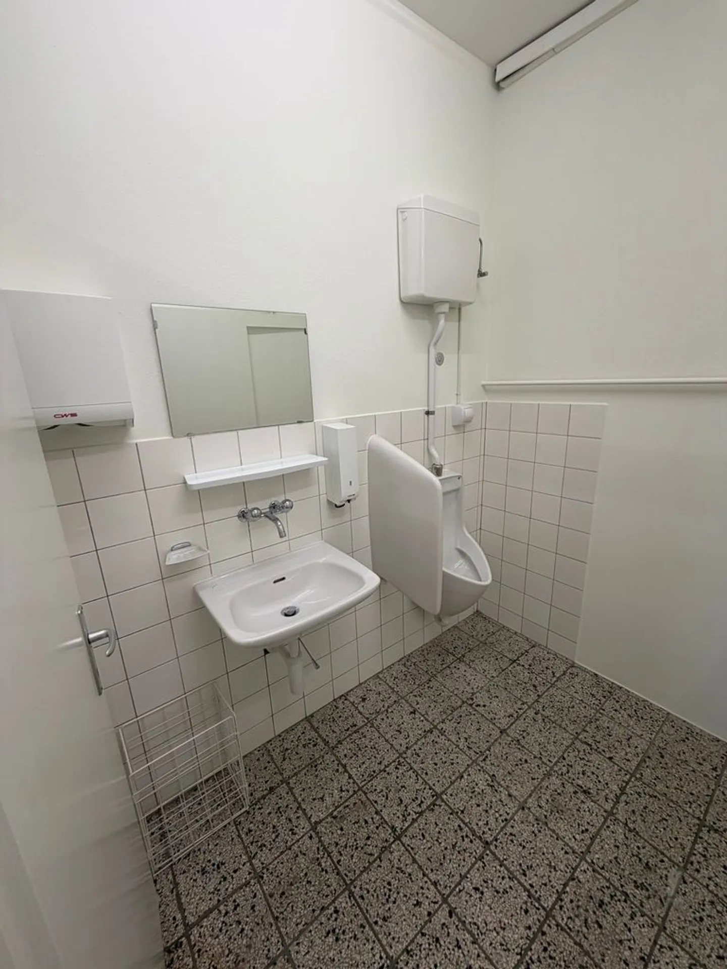 Espace commercial à louer au 1er étage ! - Photo 5 sur 5