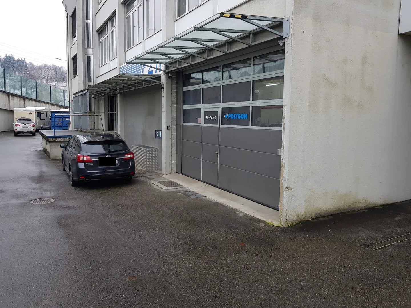 287m² office, storage or production space on the ground floor - Photo 1 of 3