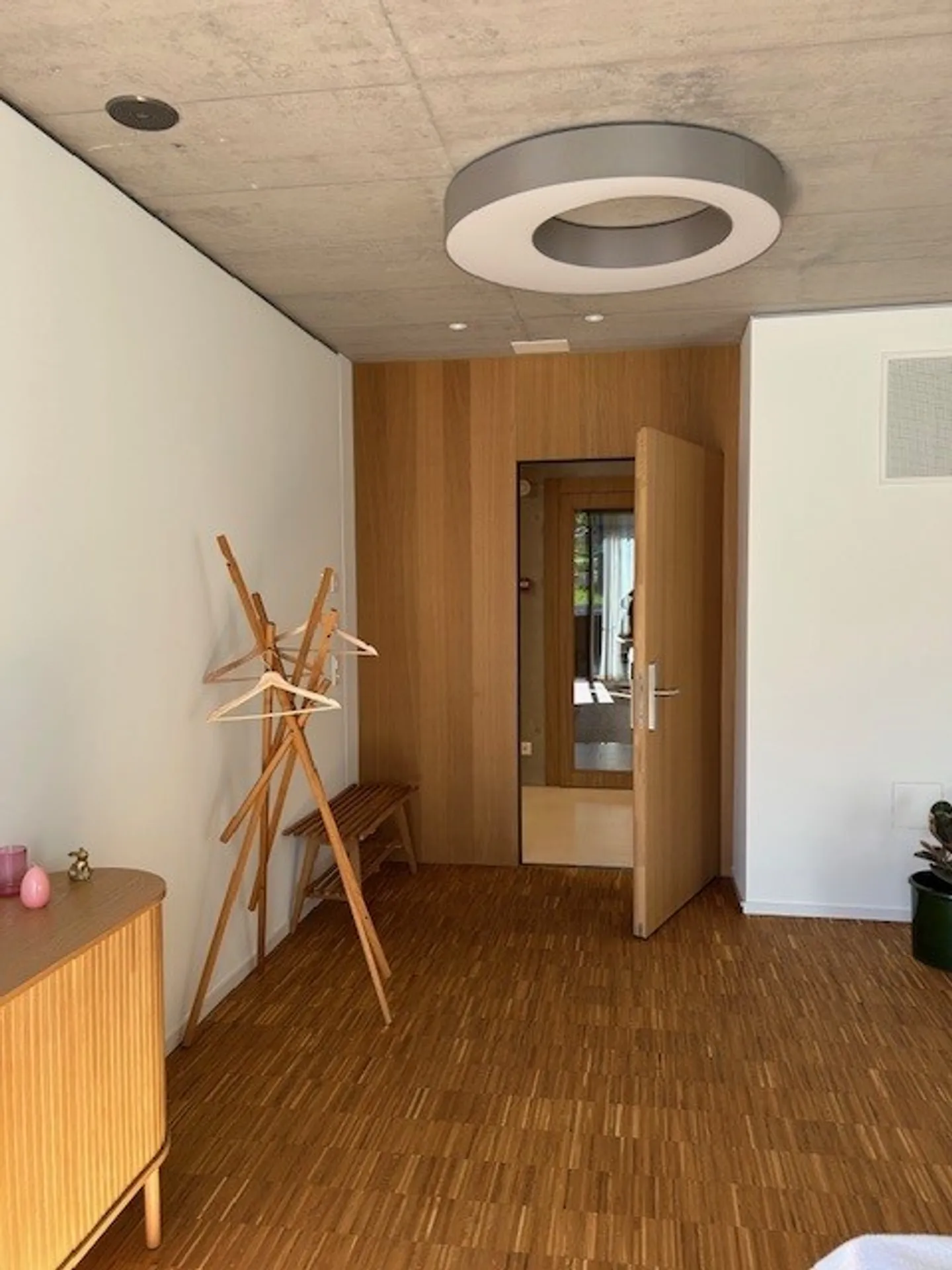 YOUR PRACTICE LOCATION IN THE HEART OF LUCERNE WITH HEART AND HAND - Photo 5 of 7