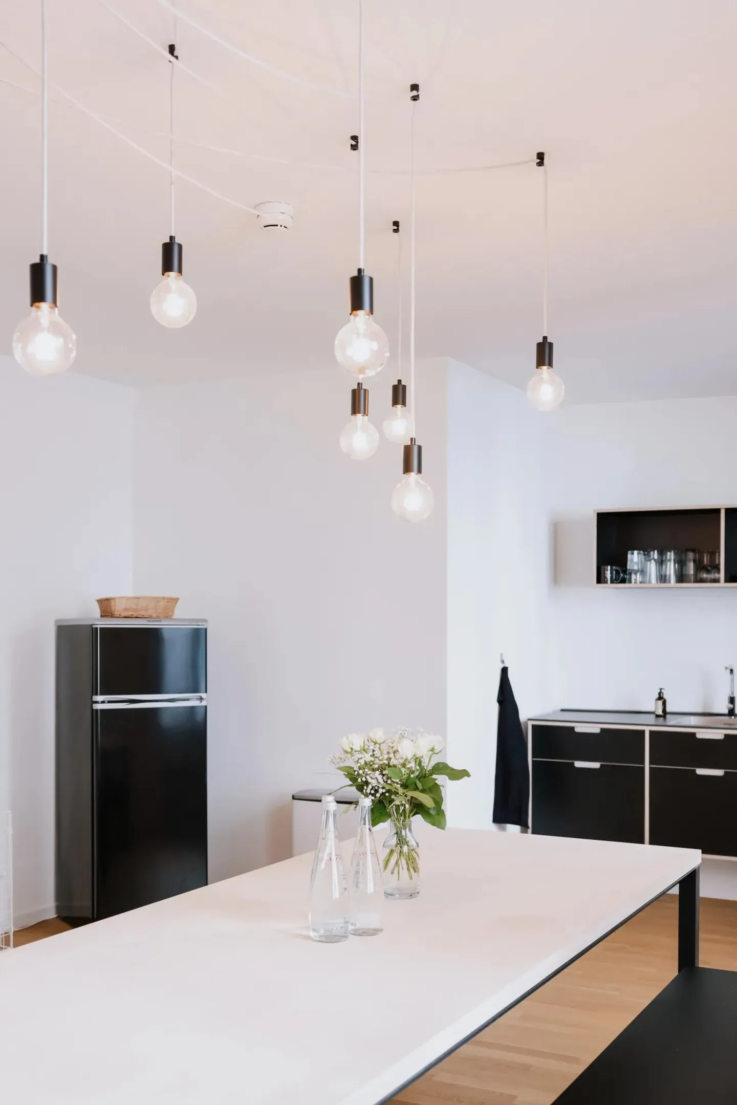 Stylischer Arbeitsplatz in Bern - Foto 3 von 5