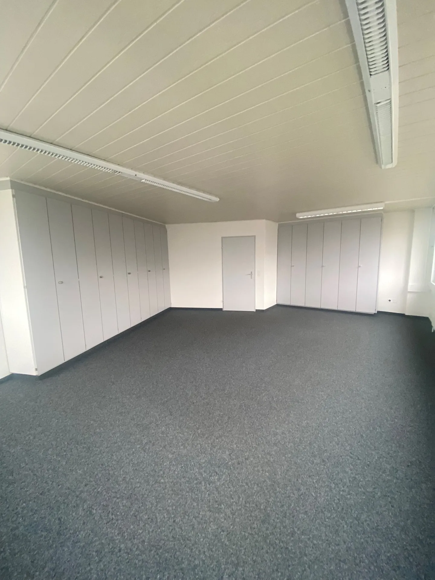 Heller Büroraum in St. Erhard - Ideal für Ihr Unternehmen - Foto 7 von 8