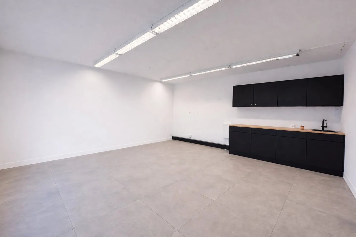 Espace de bureau moderne à Obfelden - Photo 9 sur 13