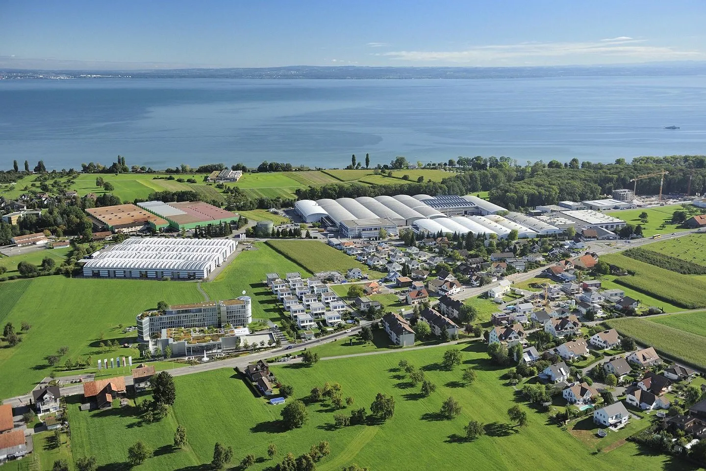vielseitige Industrie- und Gewerbeflächen in Arbon mit hervorragender Infrastruktur – bis 33’000 m² - Photo 3 of 13