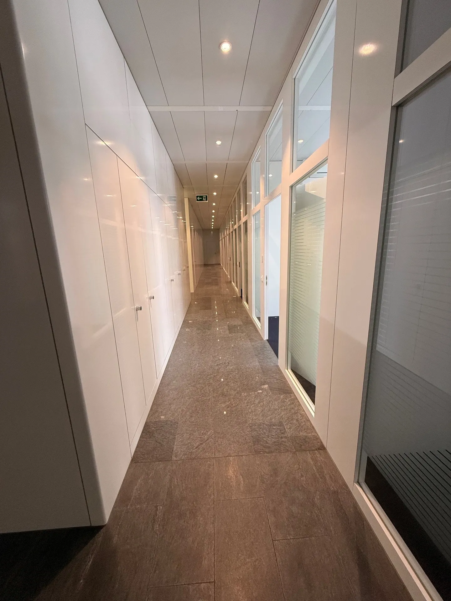 Modern Office Spaces for Rent - Photo 3 of 8