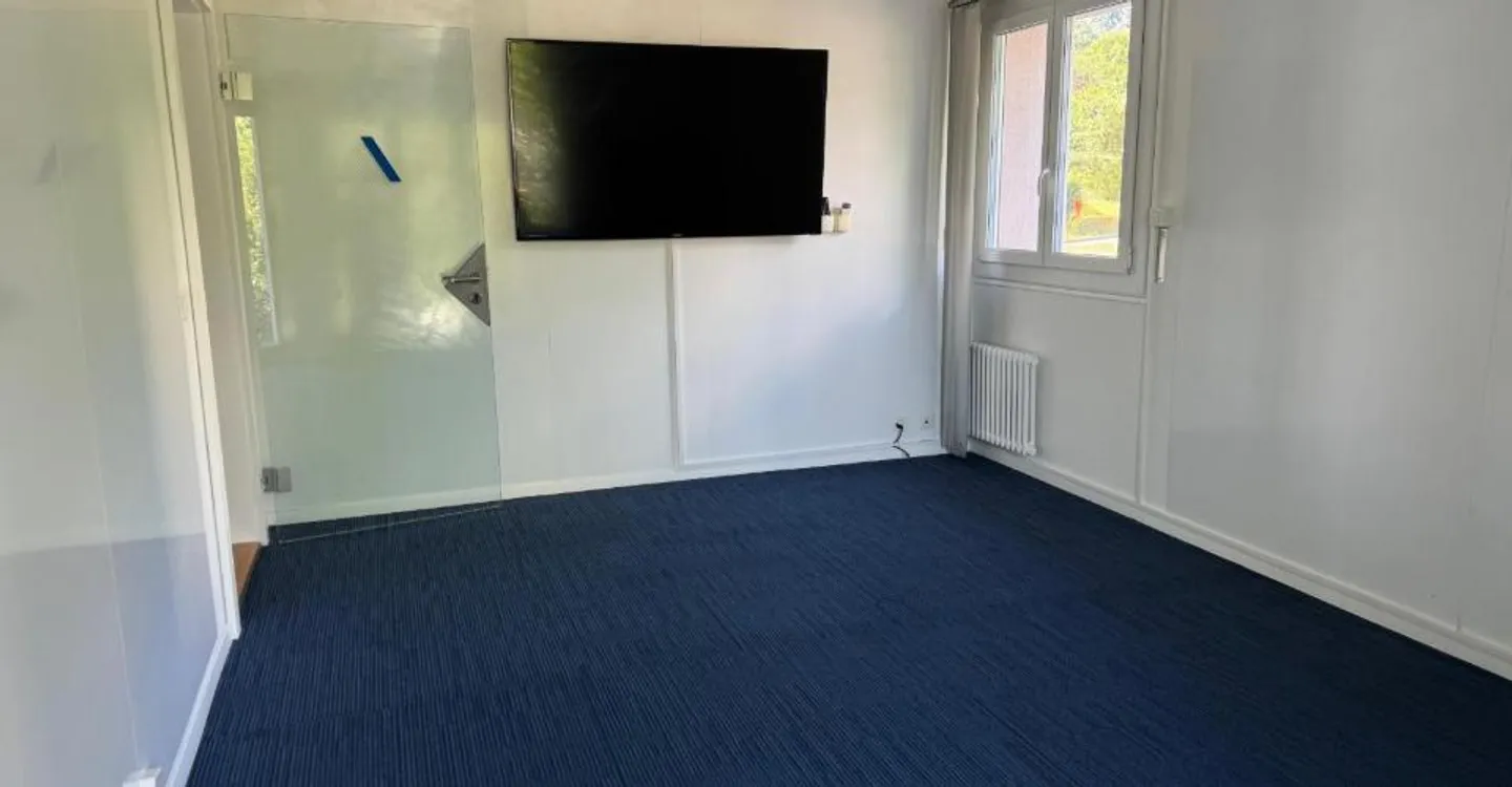 Office - Photo 7 of 12