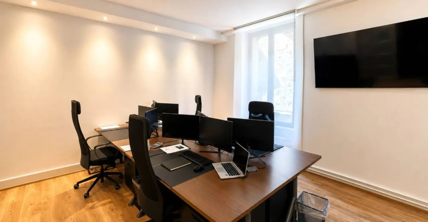 Office - Photo 2 of 5