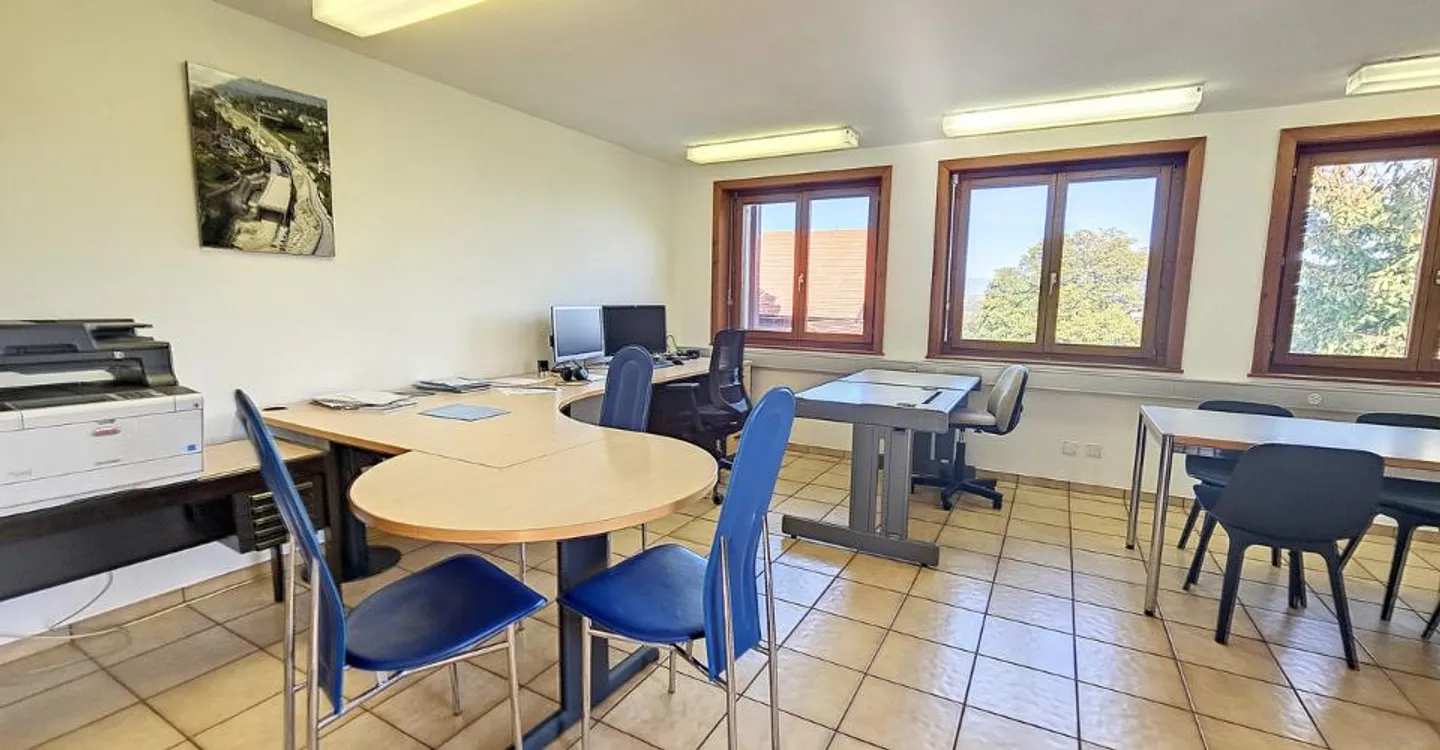 Espace Commercial Modulable à Domdidier - Photo 5 sur 9