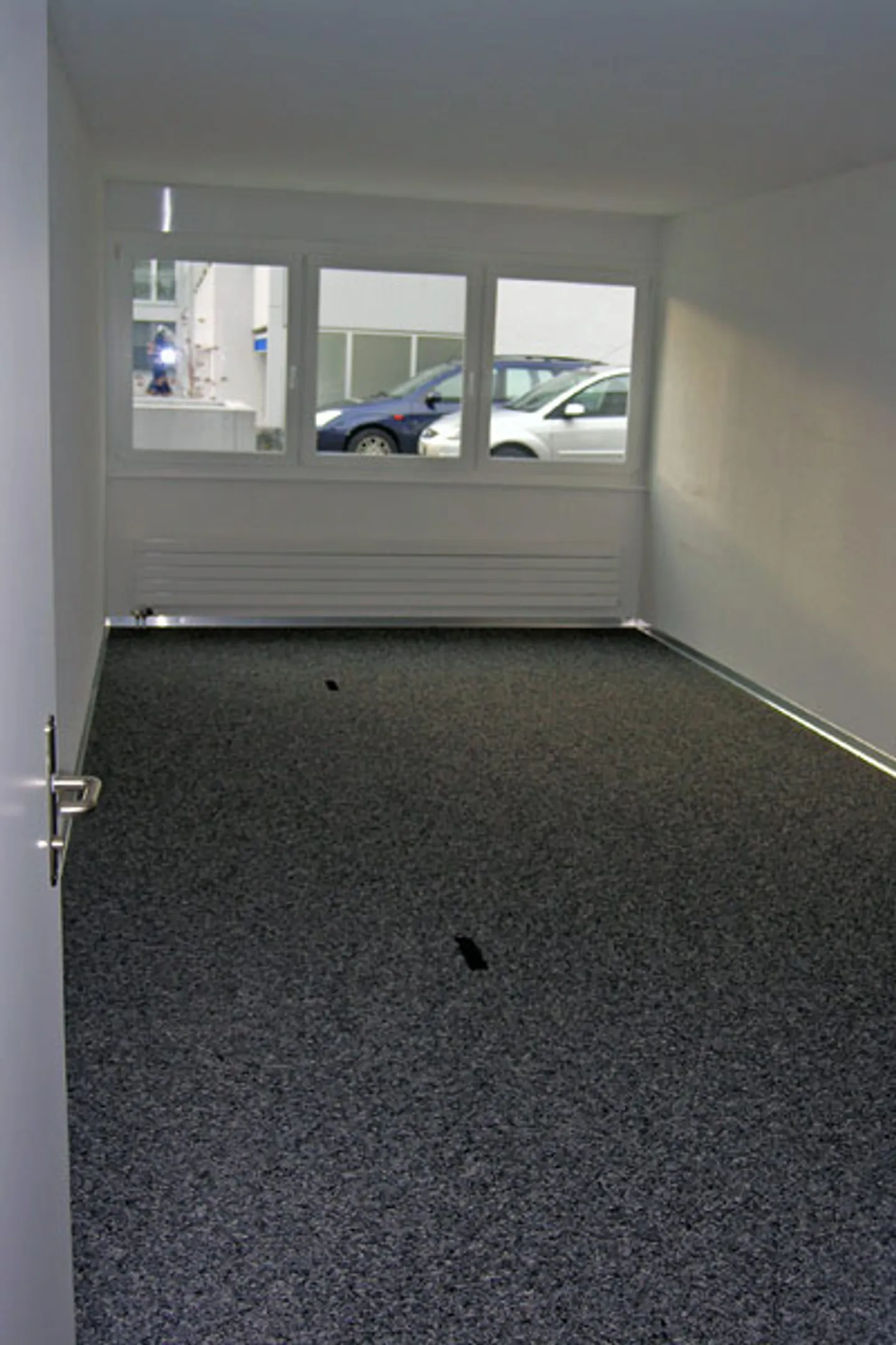 SMALL but FINE - Your new workplace in the heart of Pfäffikon SZ - Photo 3 of 4
