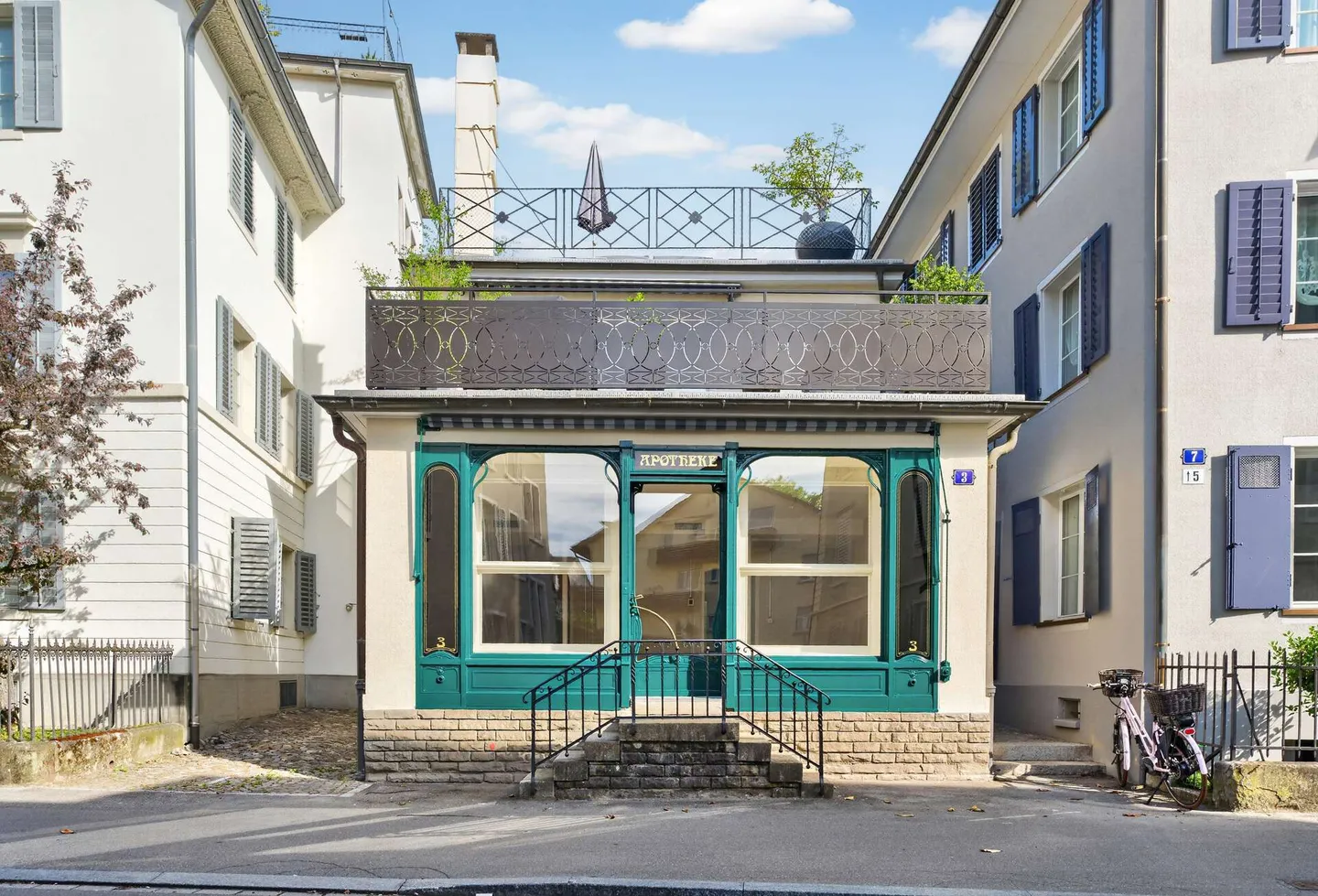 Charming office/practice rooms in a listed historic office building in a representative location in Hottingen - over two floors - Photo 1 of 13