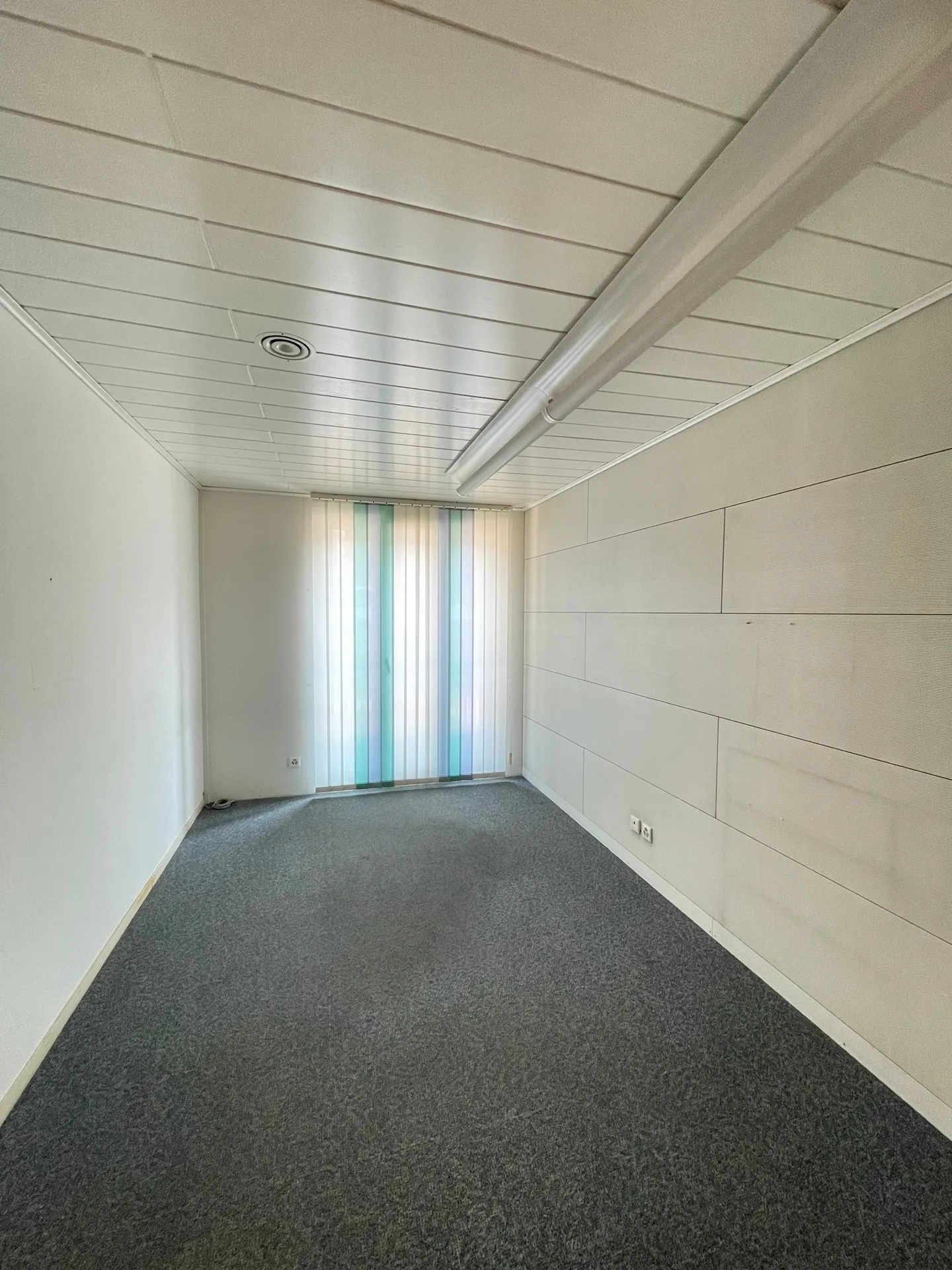 YOUR COMMERCIAL SPACE IN THE HEART OF BELLINZONA - Photo 10 of 10